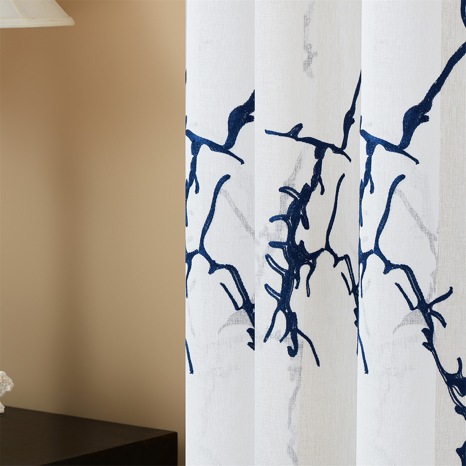 Rideaux voile a motif – Image 3