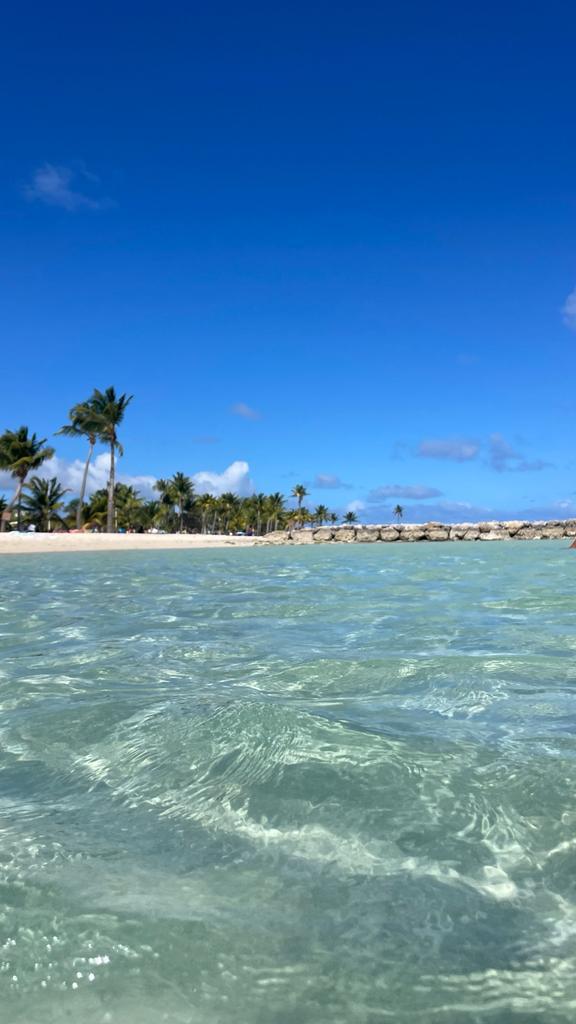 Plage du bourg de Sainte-Anne — Guadeloupe