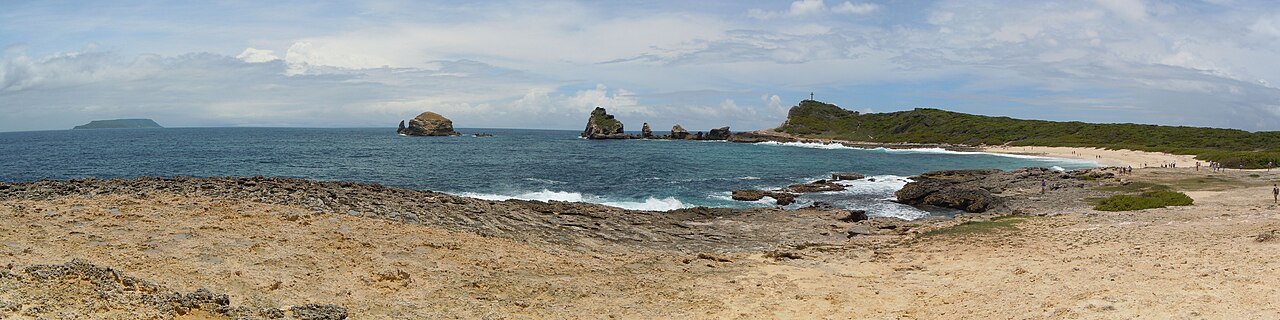 Points de vue et falaises en Guadeloupe